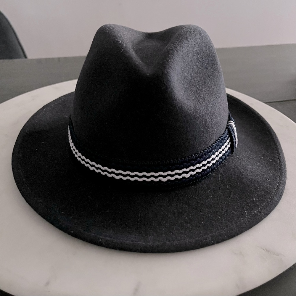 Fedora Hat 🎩